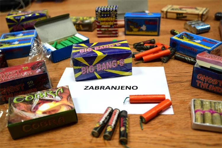 Pirotehnika – obavijest!