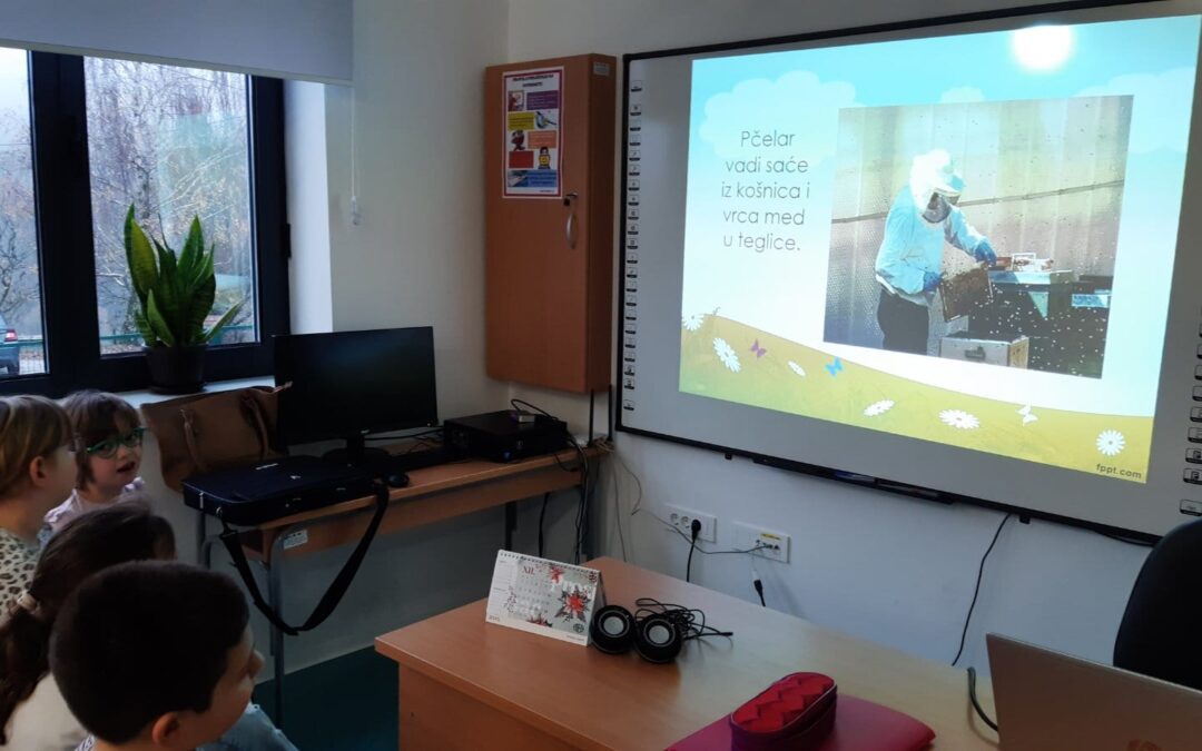 Obilježen Školski medni dan